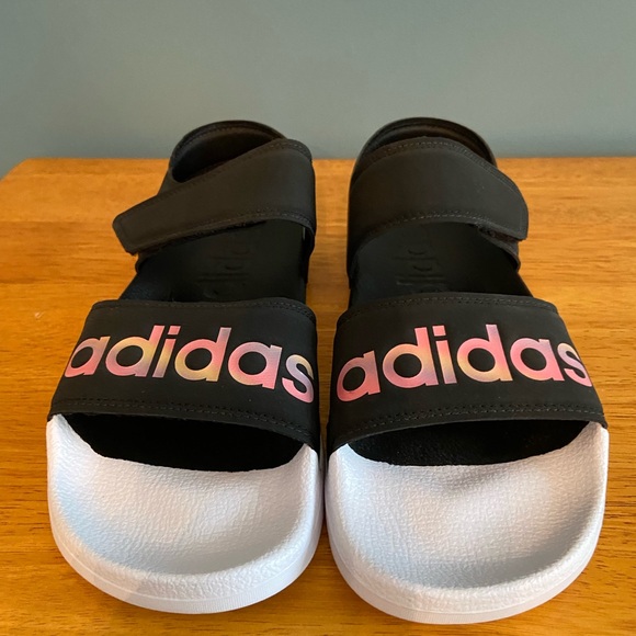 Adidas Adilette Sandals (Women’s Size 7) - Picture 2 of 8